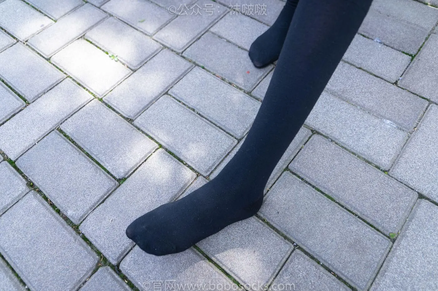 [BoBoSocks袜啵啵]NO.007 稚予-JK制服、皮鞋、黑色中筒棉袜、肉丝 [143P]插图8